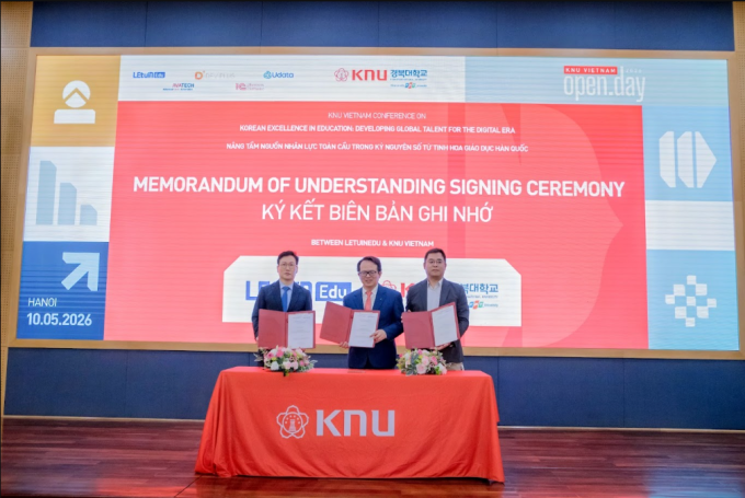 KNU Vietnam và doanh nghiệp đối tác cam kết hỗ trợ việc làm cho sinh viên sau khi tốt nghiệp. Ảnh: KNU Vietnam