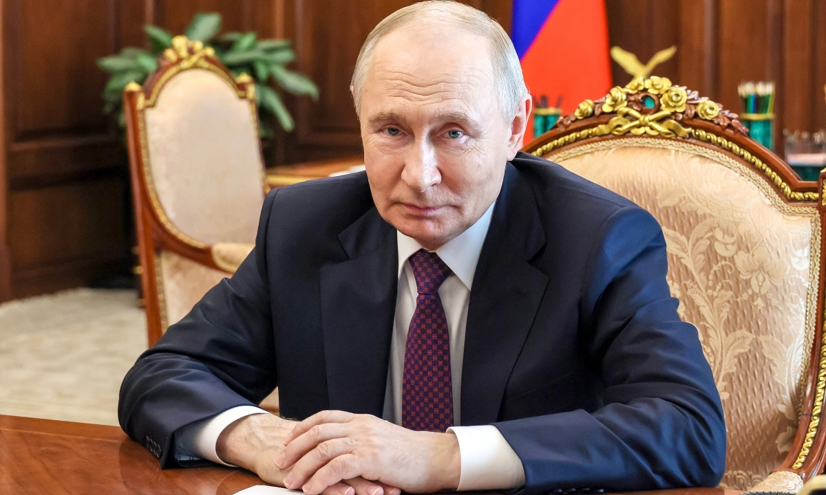 Nga thay tỉnh trưởng hai vùng giáp Ukraine