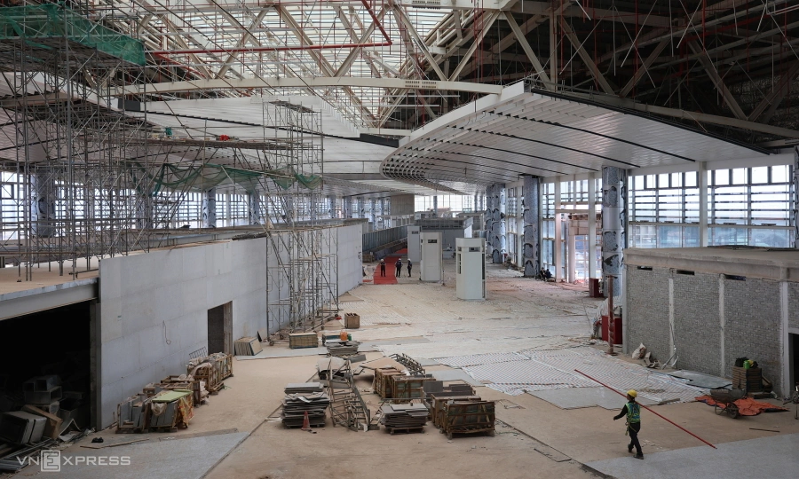 Labor shortage could slow rush to finish Long Thanh airport