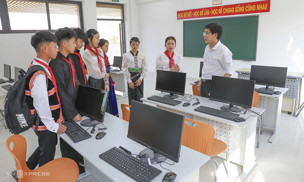 Học sinh trường nội trú được hỗ trợ tới 10 triệu đồng tiền ăn mỗi năm