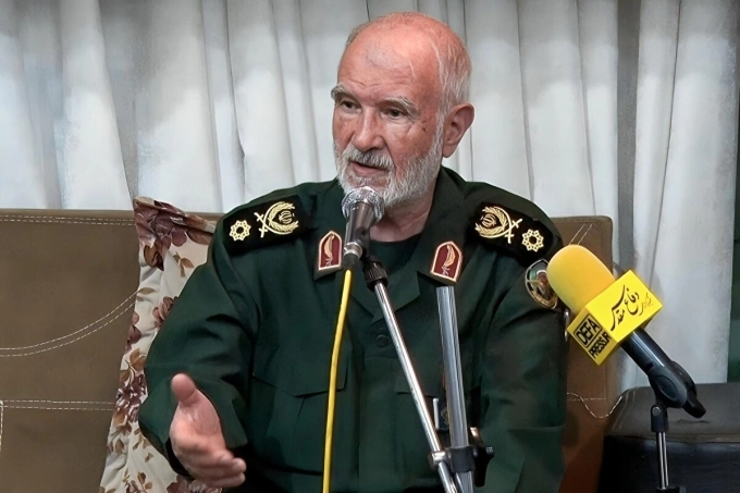 Tướng Mohammad Jafar Asadi, phó chỉ huy Bộ tư lệnh Trung tâm Khatam al-Anbiya của quân đội Iran. Ảnh: Defapress