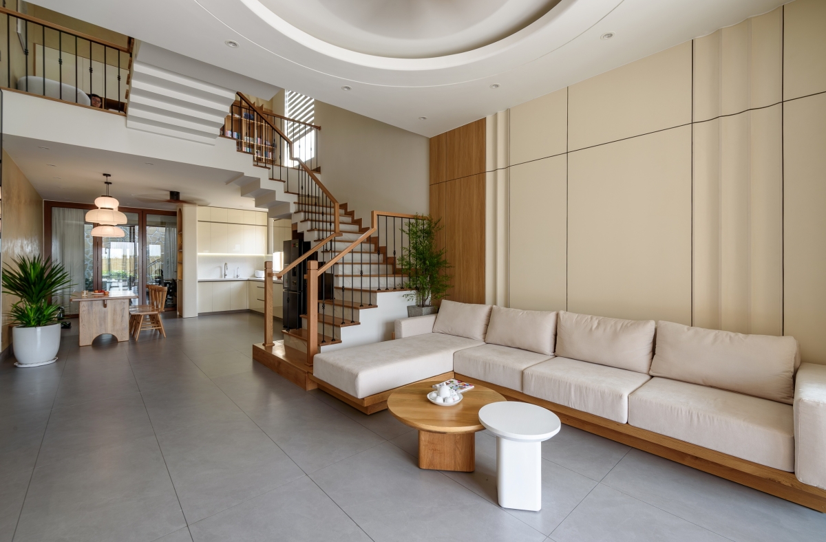 Nhà phố lệch tầng 100m2 thiết kế ngập sáng tại Đắk Lắk