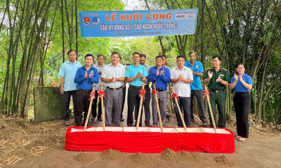 Hope bridges break ground in Dong Thap and Tay Ninh