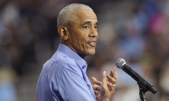 Cựu tổng thống Barack Obama tại Pittsburgh, Pennsylvania, hồi tháng 10/2024. Ảnh: AP