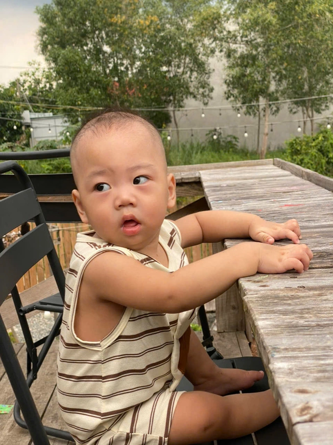 Hiện tại, các chỉ số của bé An ổn định. Ảnh: Gia đình cung cấp