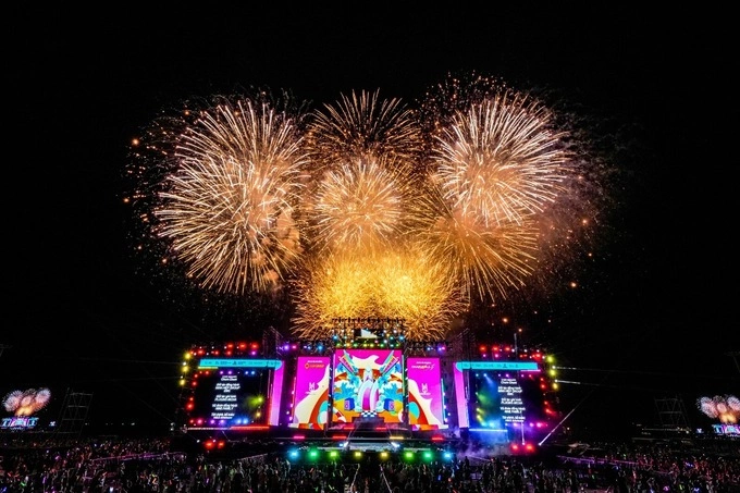 Đêm nhạc Mega Booming - Charmora City do Sun Group tài trợ tổ chức thu hút gần 30.000 khán giả. Ảnh: