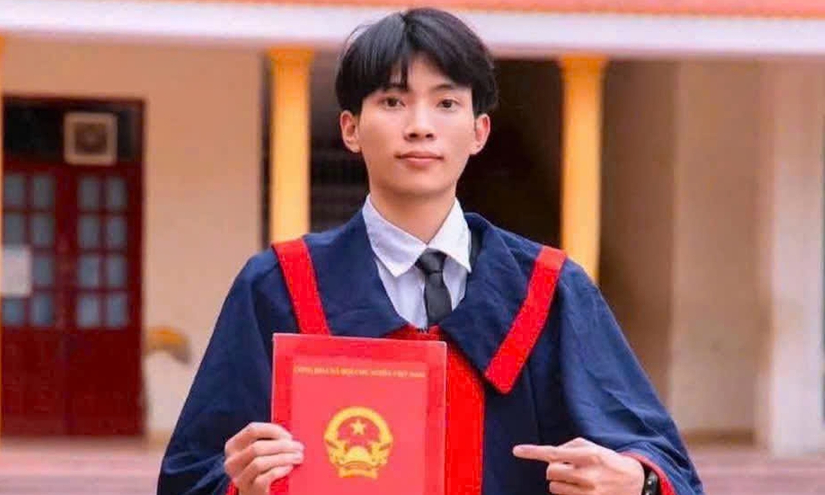 Từ trẻ mồ côi, lang thang thành thủ khoa lớp 10 chuyên