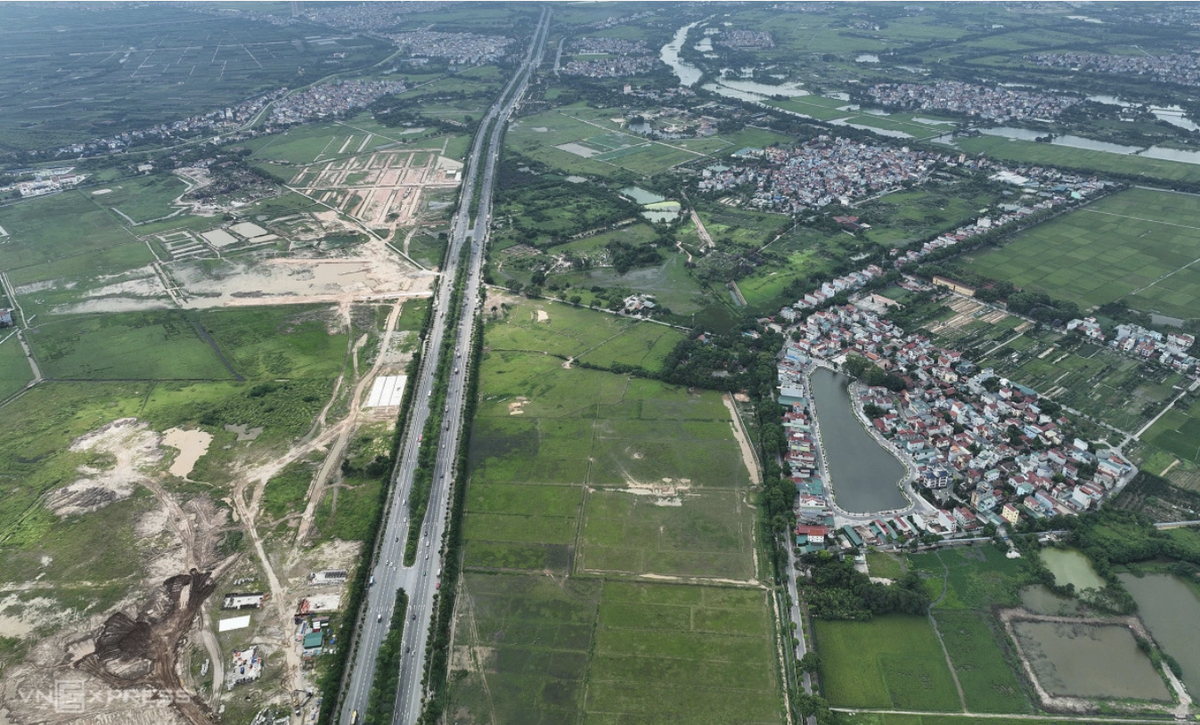 Giá nhà đất Hà Nội giảm diện rộng vì 'trả lại giá trị thực'?