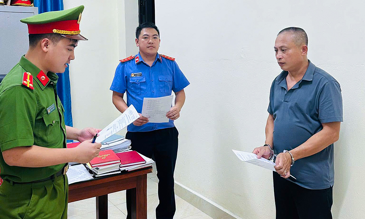 Tát chết người sau mâu thuẫn giao thông
