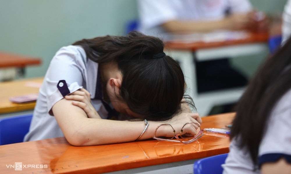 Tiếng oan học sinh trường chuyên là 'gà chọi'