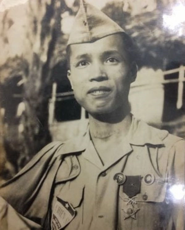 Anh hùng lực lượng vũ trang nhân dân La Văn Cầu, năm 1952. Ảnh tư liệu