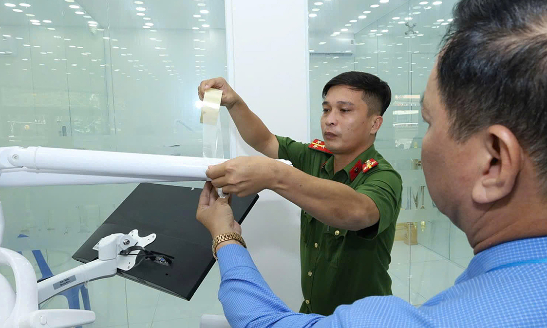 Loạt cơ sở nha khoa quốc tế ở Cần Thơ hoạt động 'chui'