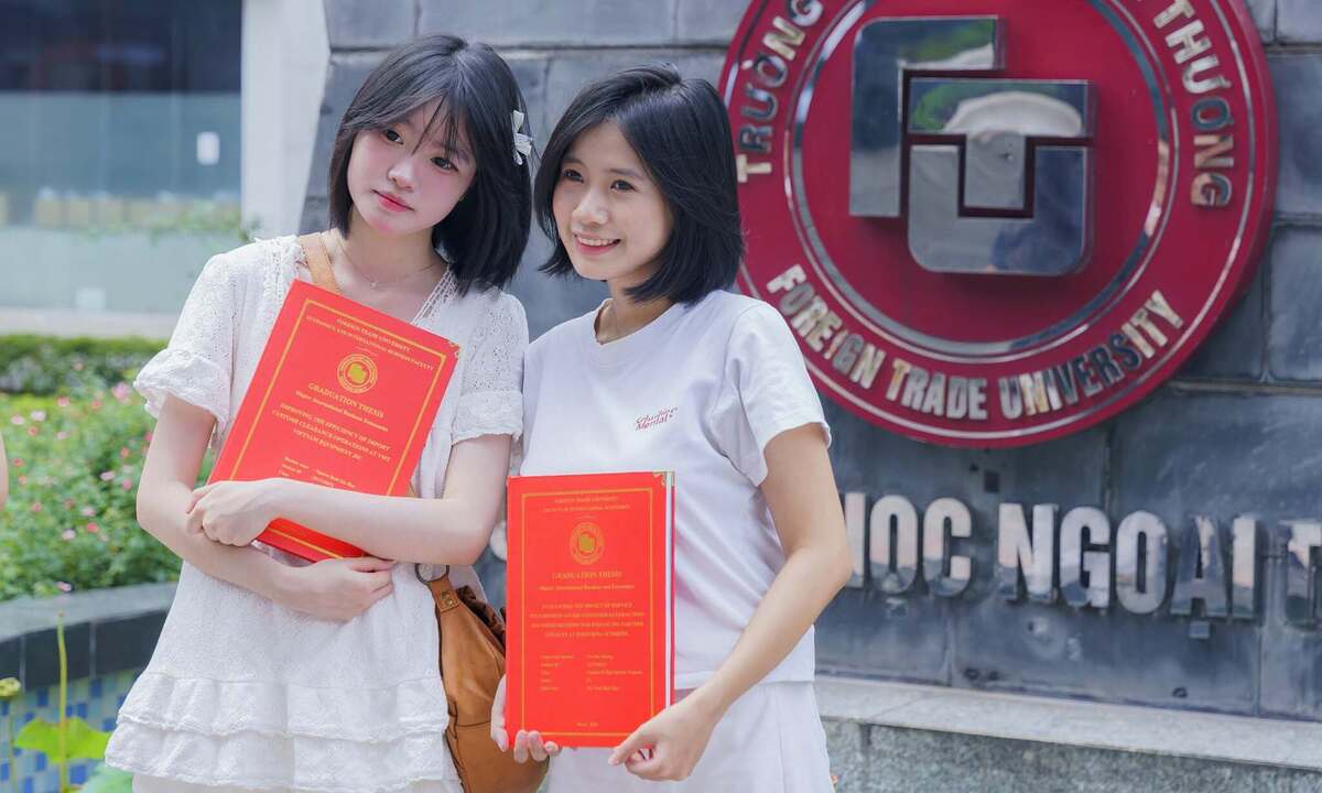 Điểm chuẩn Đại học Ngoại thương ba năm qua