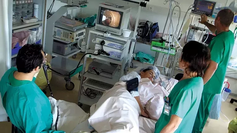 Bác sĩ, kỹ sư có thể kém đi vì AI