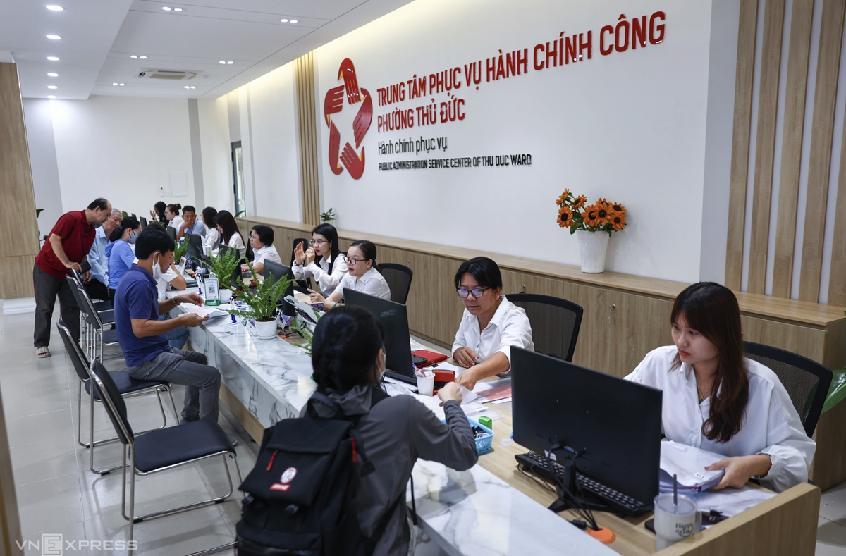 Điểm tin 6h: Loạt chính sách mới có hiệu lực | TP HCM khởi công loạt dự án gần 250.000 tỷ đồng