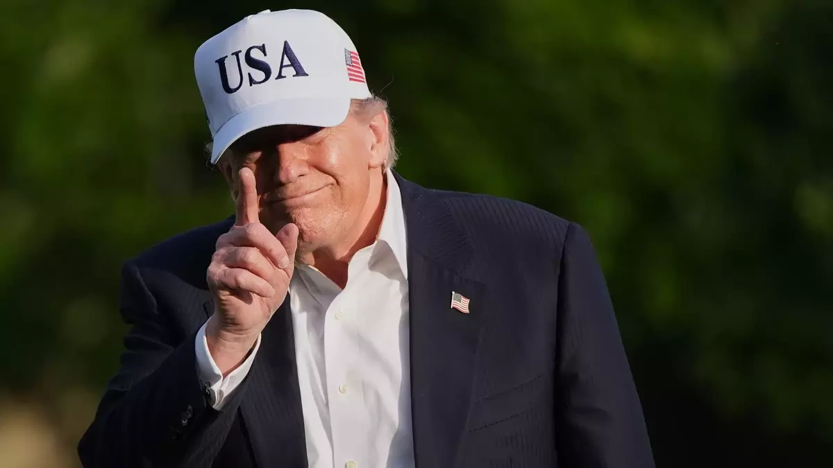 Ông Trump kiếm gần 1,2 tỷ USD từ tiền số
