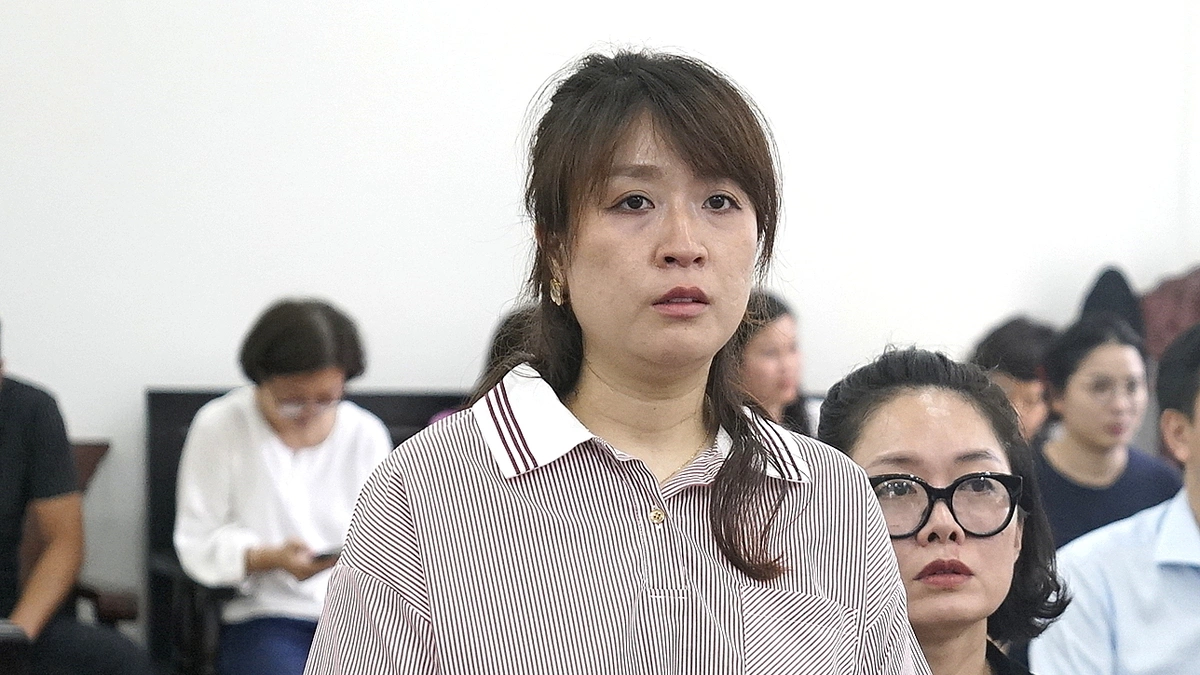 'Trùm' bán hàng hiệu online bị phạt 3 tỷ đồng trong vụ giấu doanh thu 835 tỷ đồng