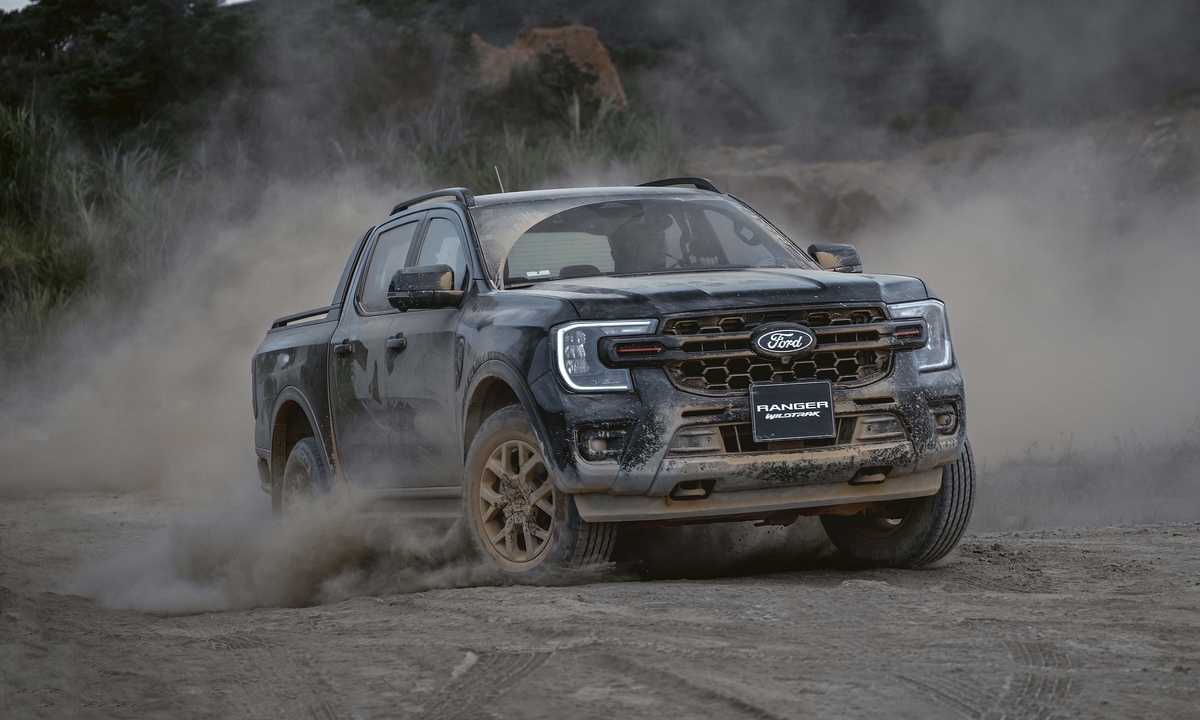 Ford Ranger tại Việt Nam bổ sung tiện nghi, nâng cấp hộp số