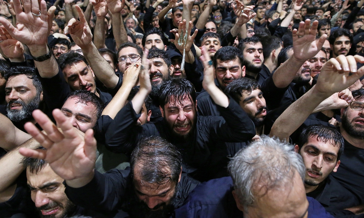 Triệu người dự lễ tang cố lãnh tụ tối cao Iran Ali Khamenei