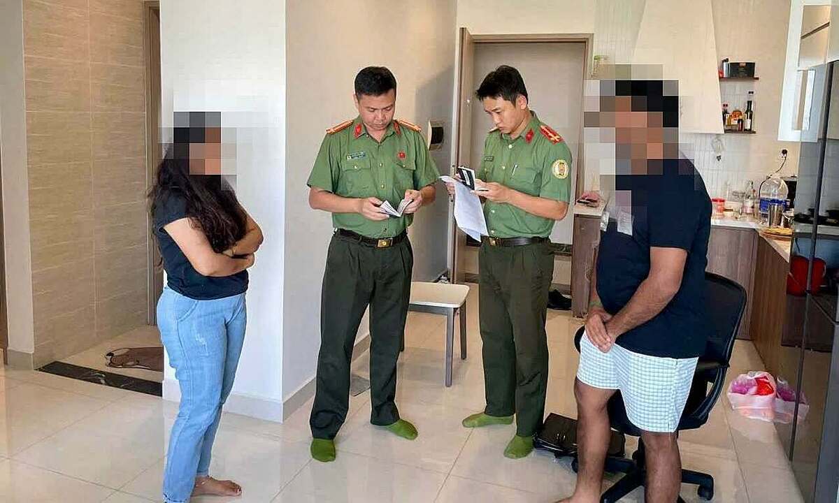 Bạn bè, người yêu đến nhà ở qua đêm phải khai báo lưu trú?