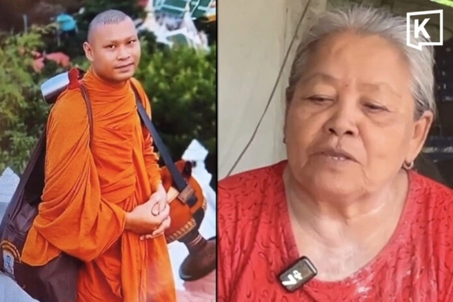 Nhà sư Khamsing Chailert và mẹ. Ảnh: Khaosod English