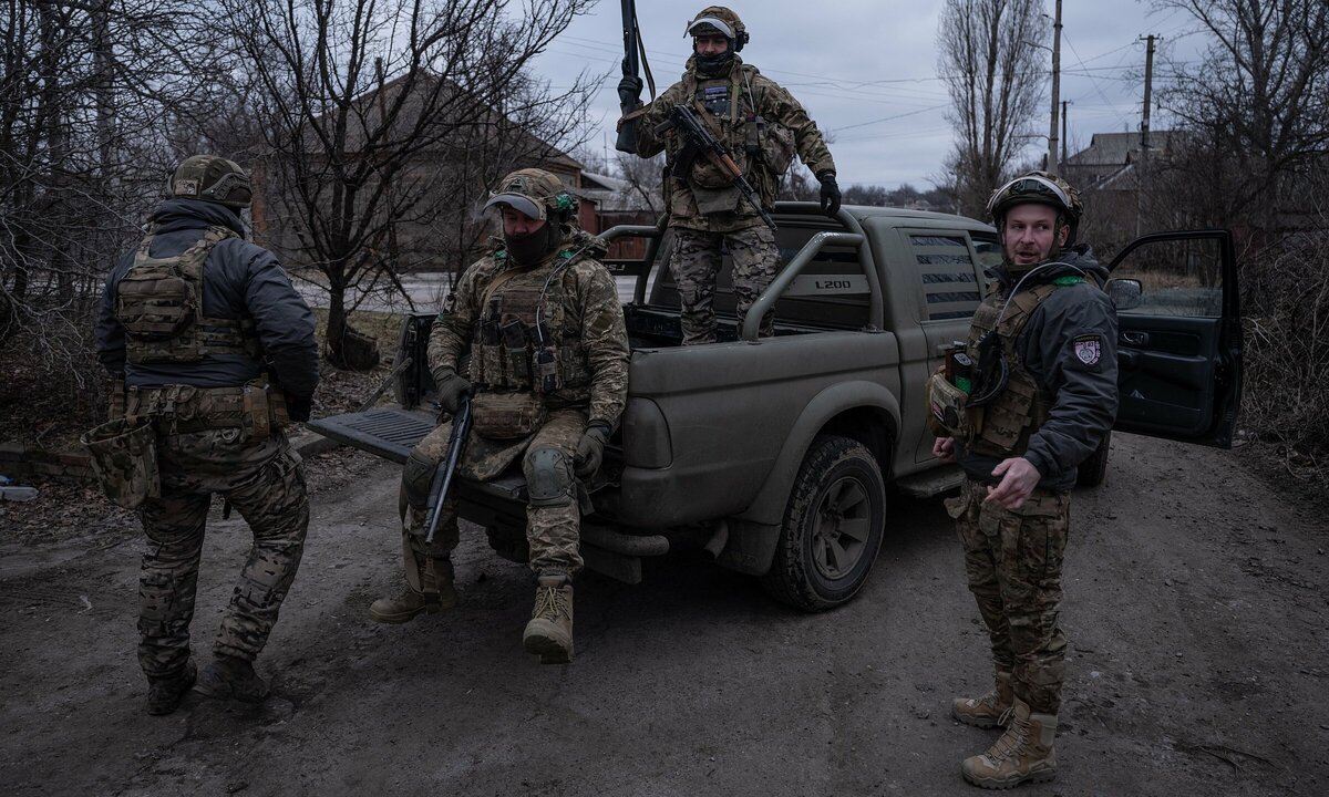 Ukraine bác tin Nga kiểm soát cửa ngõ vành đai pháo đài Donetsk