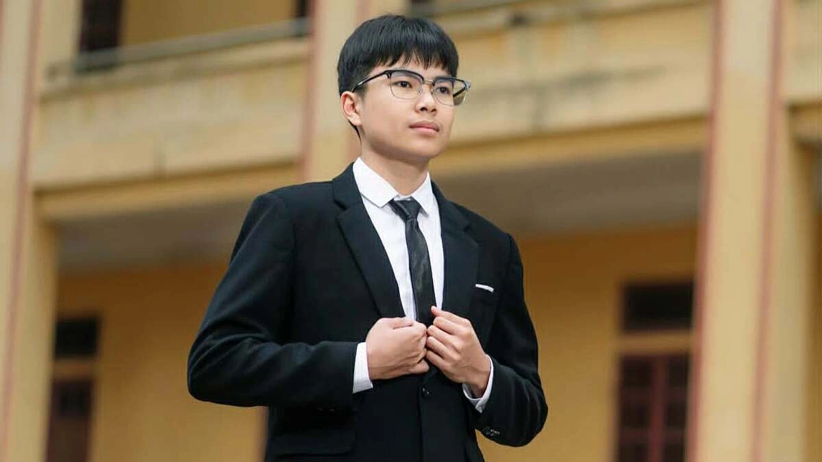 Nam sinh 'thâu tóm' ba ngôi thủ khoa ở Phú Thọ