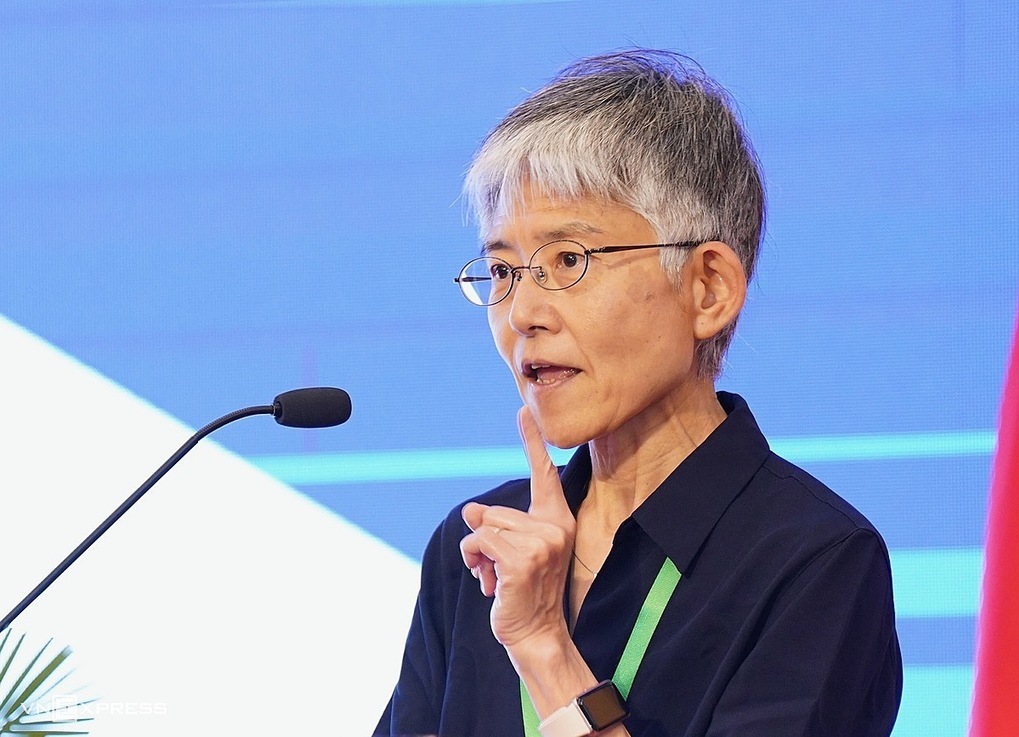 Dr. Yuka Ujita gave a speech at the conference. Photo: Nguyen Dong