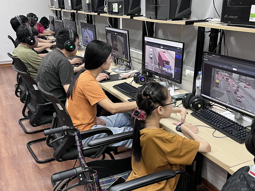 Training course on AI and data labeling for people with disabilities organized by RMIT University. Photo: RMIT