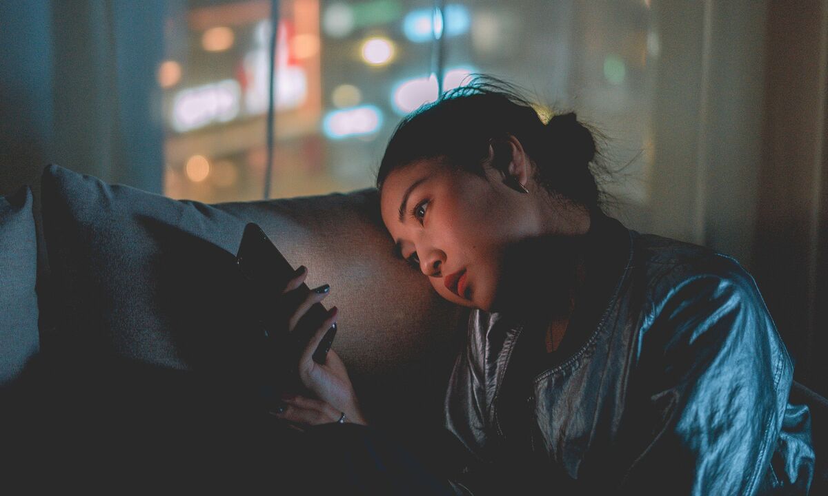 Lương 18 triệu nhưng 9 giờ tối vẫn bị sếp giao việc bất ngờ