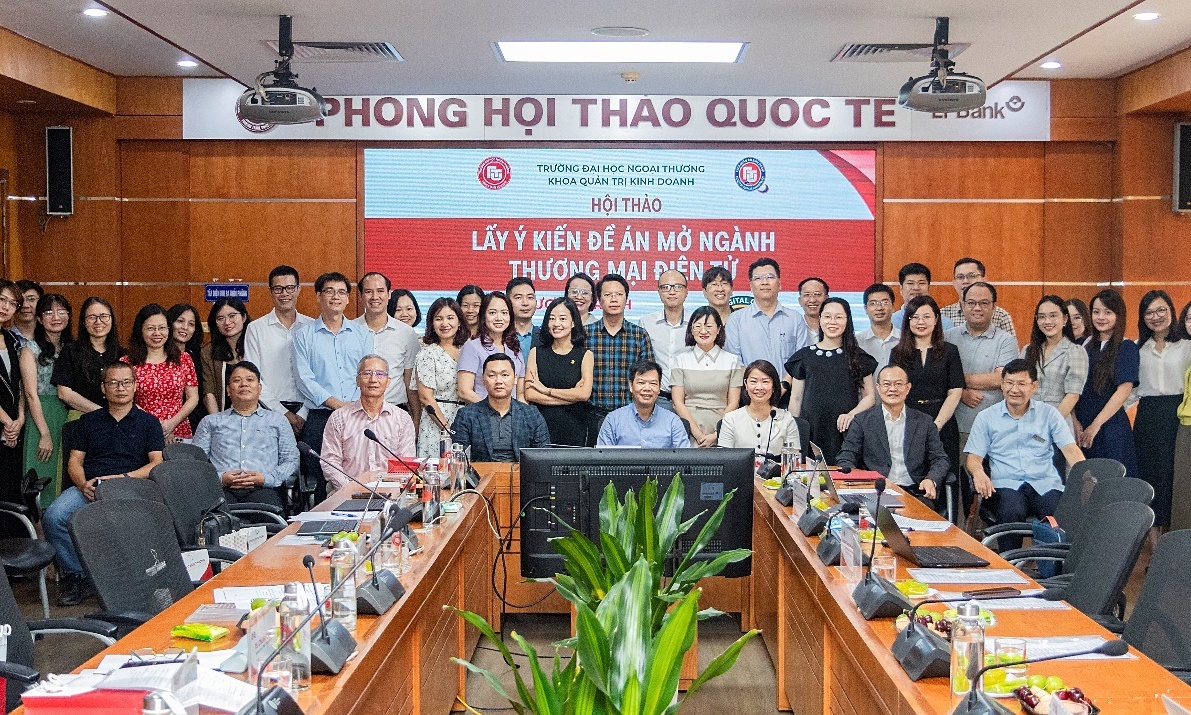Trường ĐH Ngoại thương tuyển chương trình thương mại số và đổi mới kinh doanh