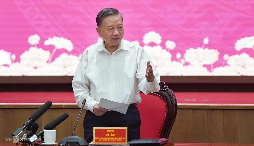 General Secretary and President To Lam at a meeting with the Hanoi Party Committee, July 8, 2026. Photo: Luu Quy