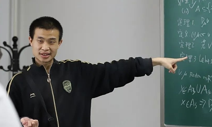 'Thần đồng' Toán giành giải thưởng khoa học danh giá