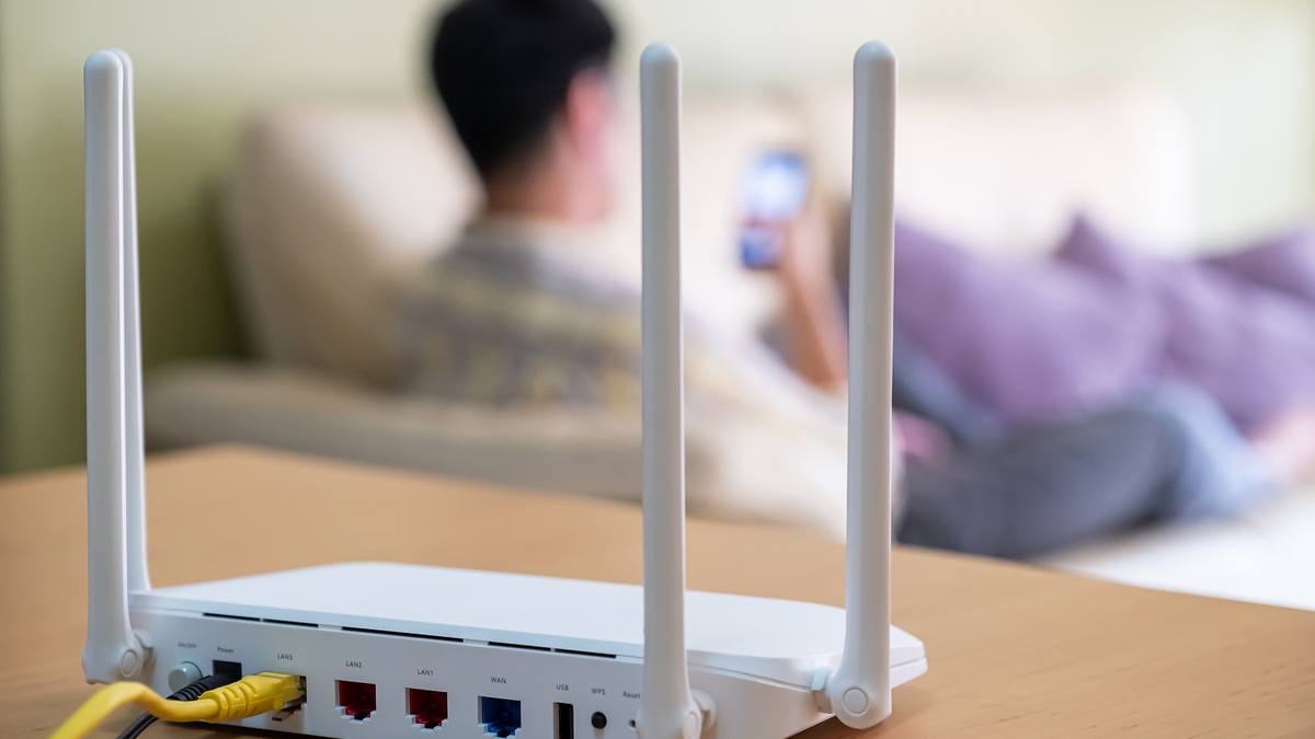 Đề xuất ngừng Internet đối với cá nhân, doanh nghiệp không nộp phạt hành chính