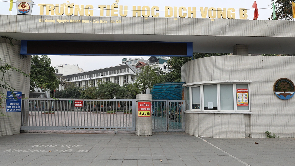 sáp nhập trường học
