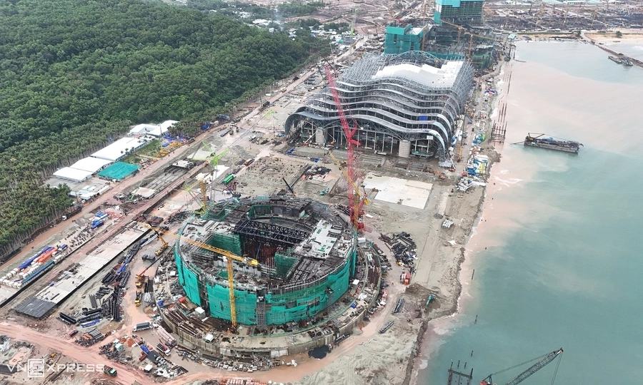 Vietnam's largest island Phu Quoc transforms for APEC 2027