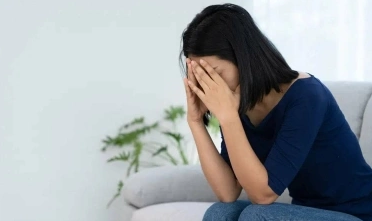 Tôi rối loạn lo âu vì nhảy việc ở tuổi 39