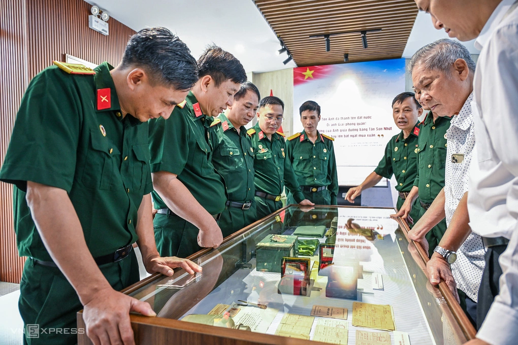 Cuộc hội ngộ của các thế hệ thầy cô giáo đi B
