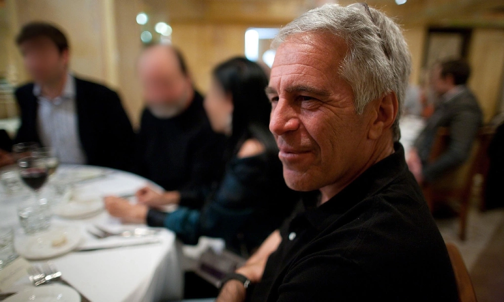 Tỷ phú ấu dâm Jeffrey Epstein trong một bức ảnh không rõ ngày tháng được công bố hồi tháng 12 năm ngoái. Ảnh: Ủy ban Giám sát Hạ viện Mỹ