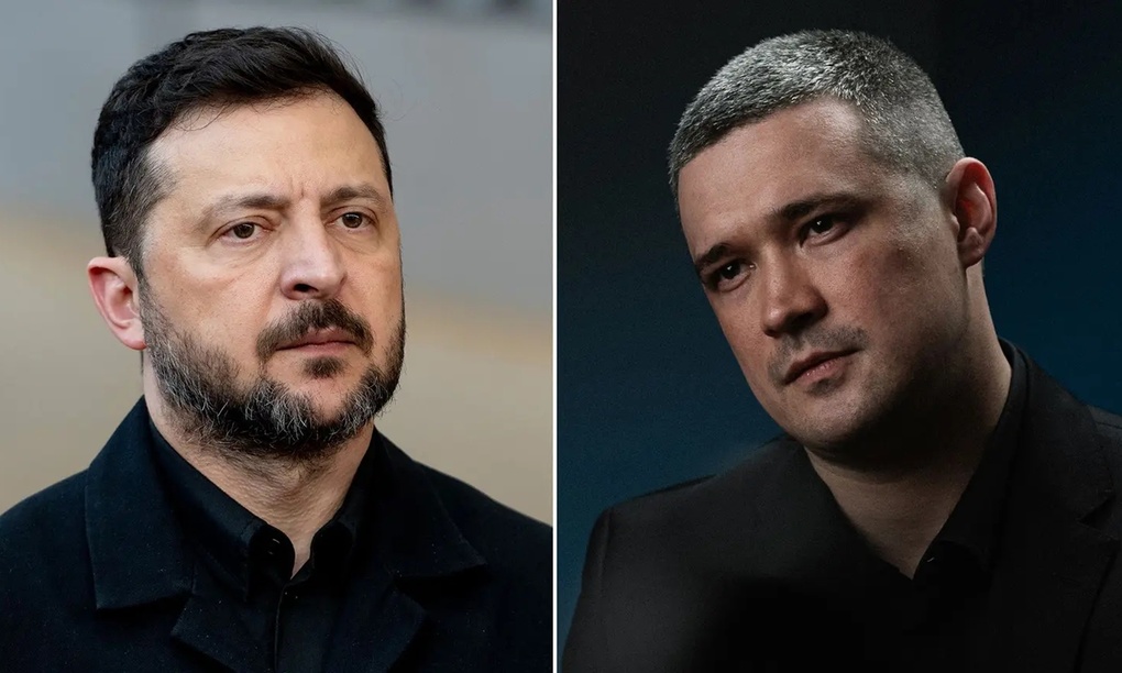 Tổng thống Ukraine Volodymyr Zelensky (trái) và cựu bộ trưởng quốc phòng Ukraine Mykhailo Fedorov. Ảnh: Kyiv Independent
