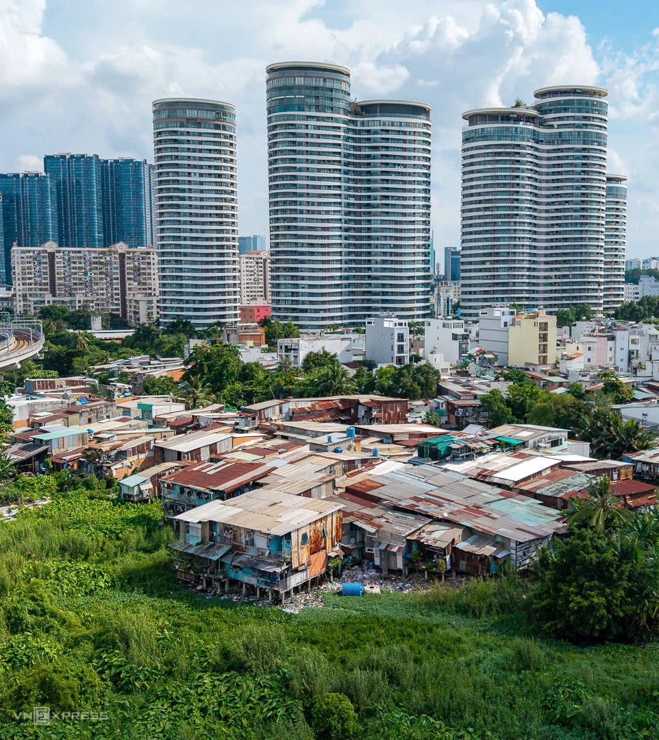 Rạch ô nhiễm ở trung tâm TP HCM trước cuộc cải tạo