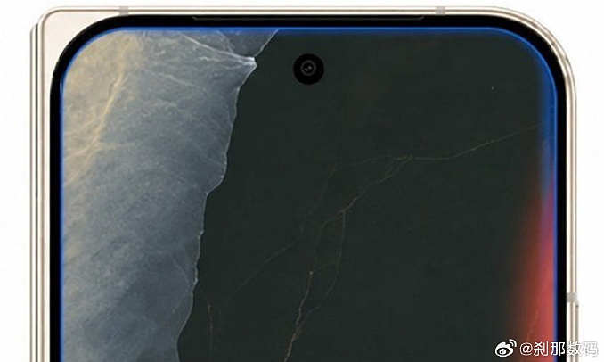 iPhone gập bị chê thiết kế không cân đối