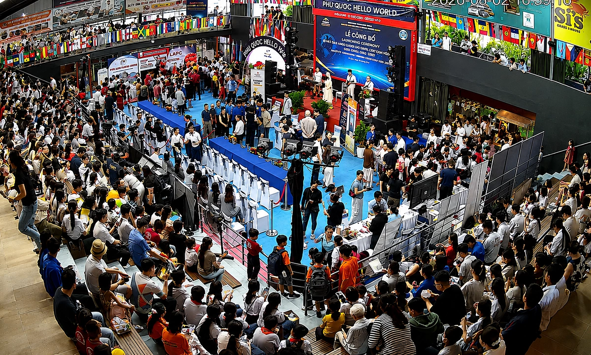 Phú Quốc mở lớp tiếng Anh cho tiểu thương, tài xế trước APEC 2027