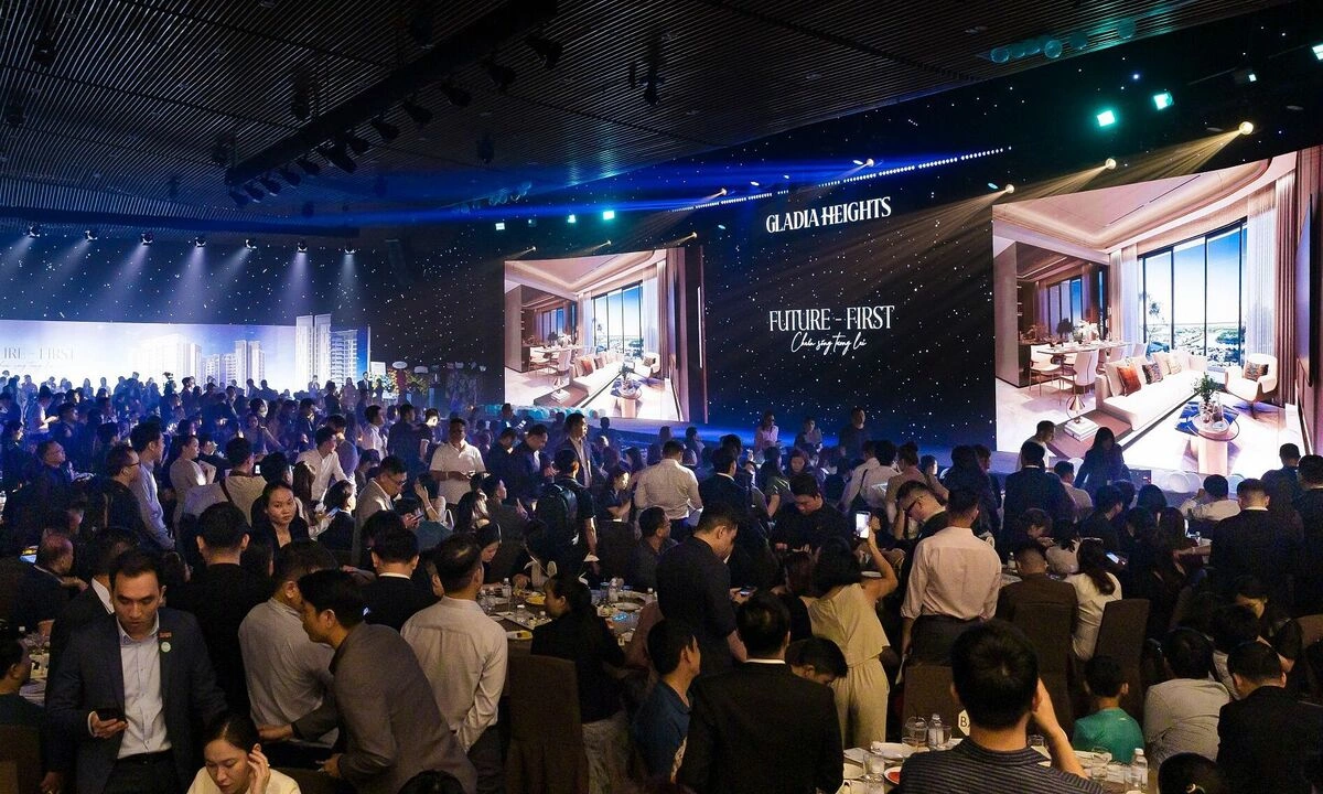 Gladia Heights ghi nhận hàng trăm giao dịch sau 4 giờ mở bán