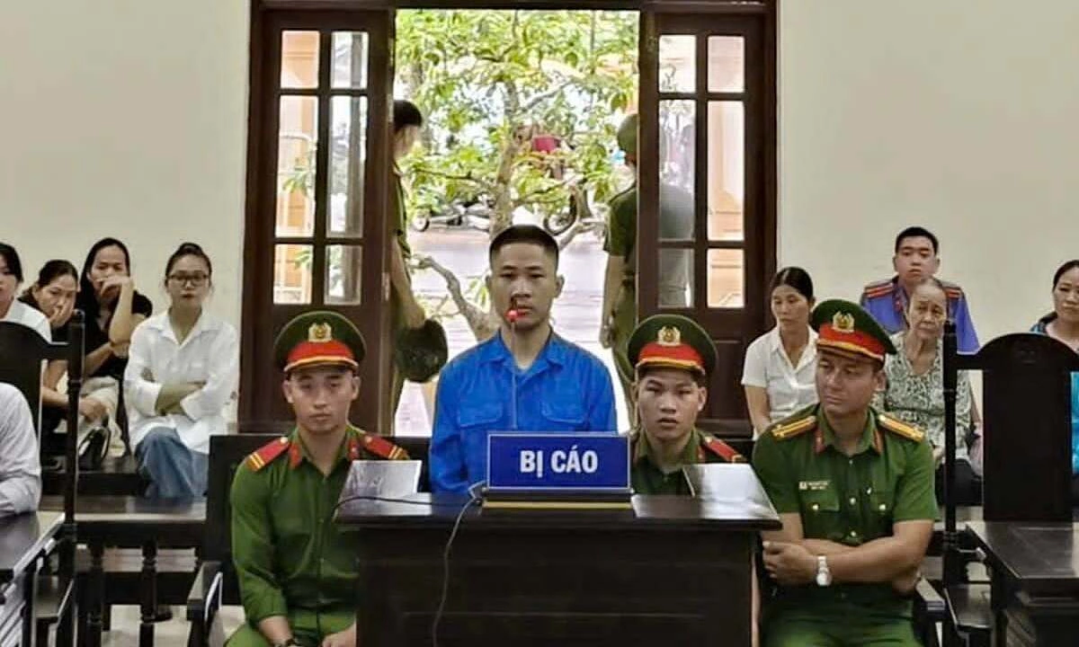 Bị phạt một năm tù vì không trả gần 500 triệu đồng chuyển khoản nhầm