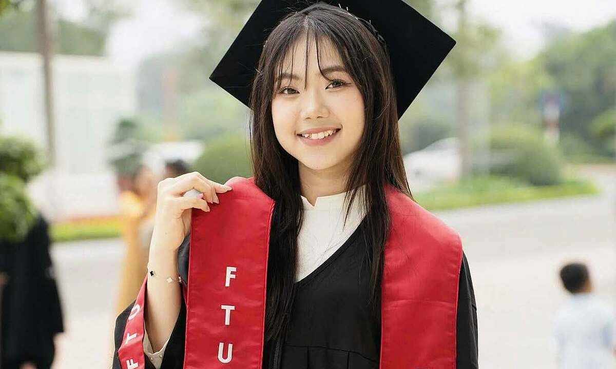 Điểm chuẩn Đại học Ngoại thương lên đến gần 30
