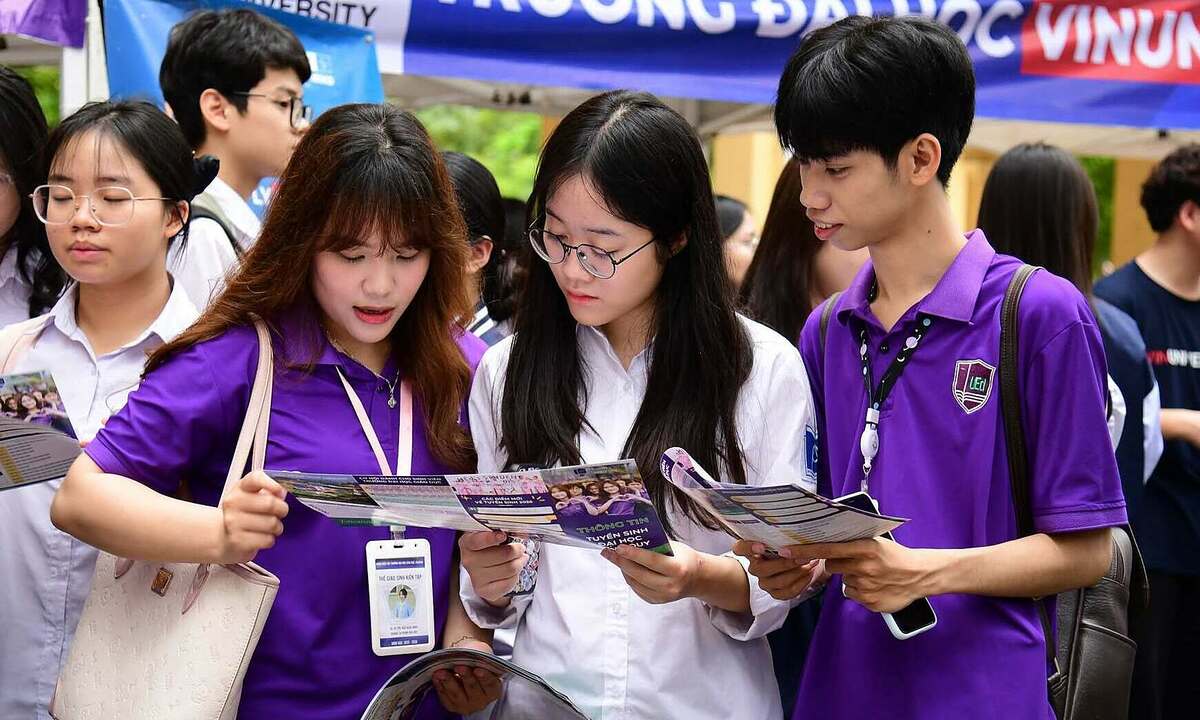 Sư phạm Toán dẫn đầu điểm chuẩn Đại học Giáo dục