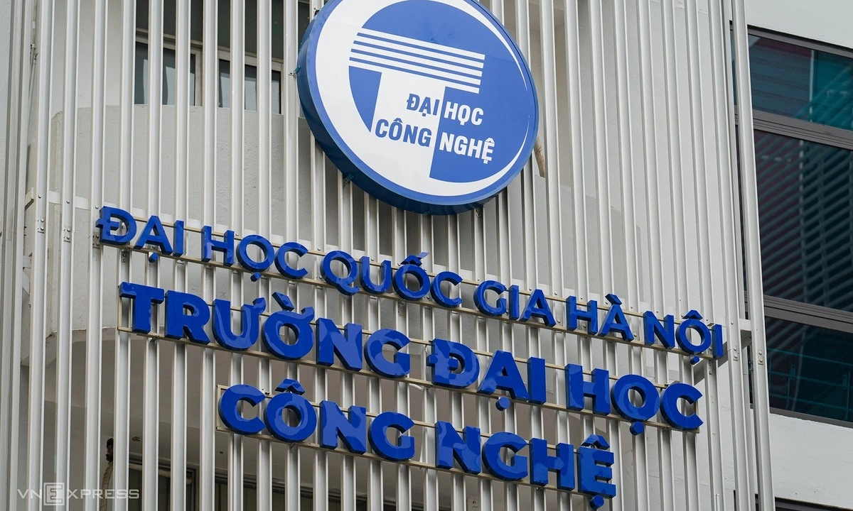 Điểm chuẩn trường Đại học Công nghệ thấp nhất 22