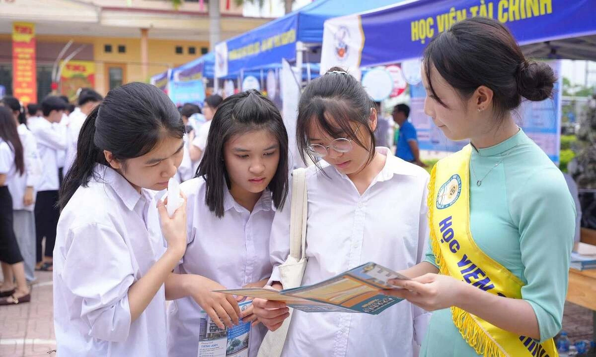 Học viện Tài chính lấy điểm chuẩn cao nhất 28,07