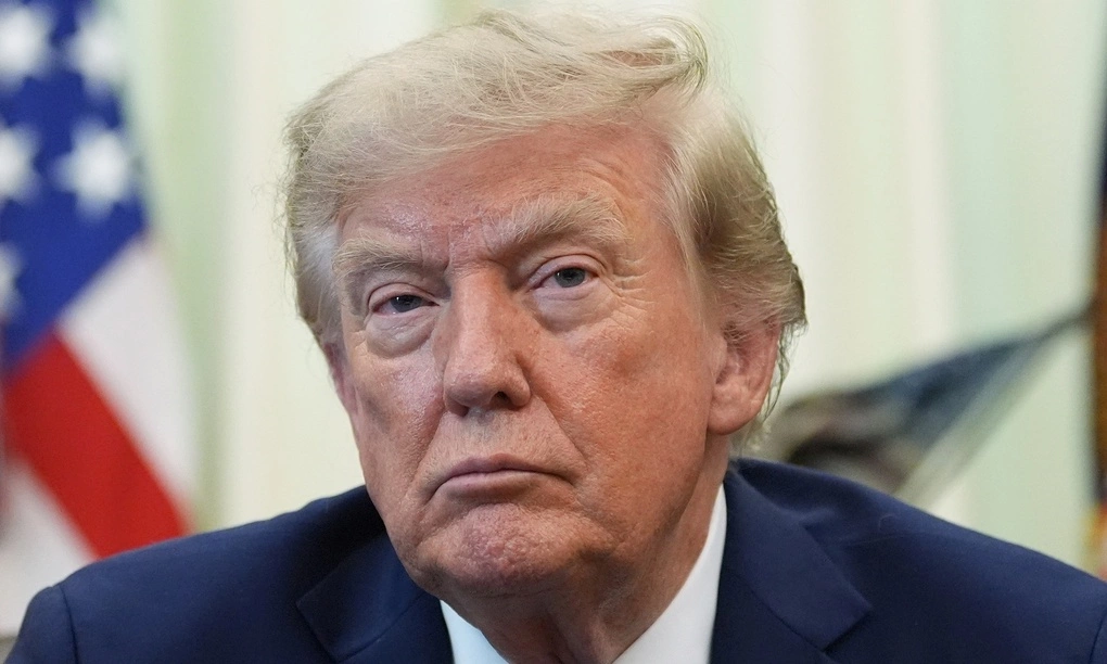 Tổng thống Mỹ Donald Trump tại Phòng Bầu dục, Nhà Trắng, hôm 6/8. Ảnh: AP